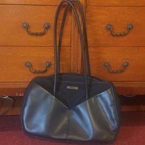 Tumi shoulder bag — great condition; gently used